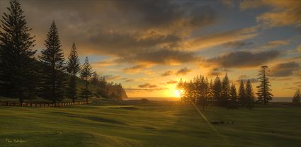 Sunrise - Norfolk Island Golf Course T(PBH4 00 19004)